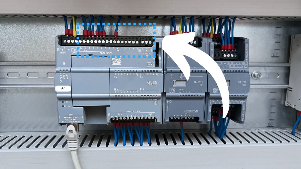 Wbudowane wejścia cyfrowe i moduły SM sterownika PLC Siemens Simatic S7-1200